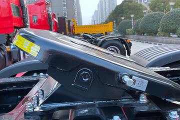 ���� ��ԽQ7�ؿ� 560���� 6X4 AMT�Զ���ǣ����(�ɰ���)ͼƬ