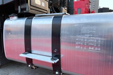 ���� ��ԽQ7�ؿ� 560���� 6X4 AMT�Զ���ǣ����(�ɰ���)ͼƬ