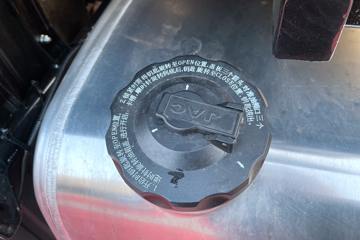 ���� ��ԽQ7�ؿ� 560���� 6X4 AMT�Զ���ǣ����(�ɰ���)ͼƬ