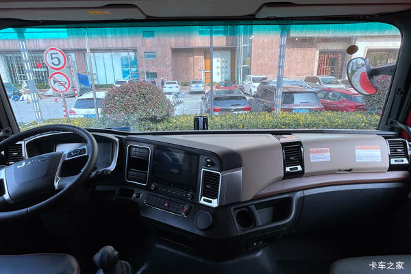 4*2车型四缸机行业中的天花板，格尔发A5x