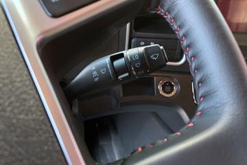 ���� �����A5X�п� 220���� 4X2 6.8��AMT�Զ�����դʽ�ػ���(����)(4.33�ٱ�)(HFC5181CCYP2K3A50KS)ͼƬ