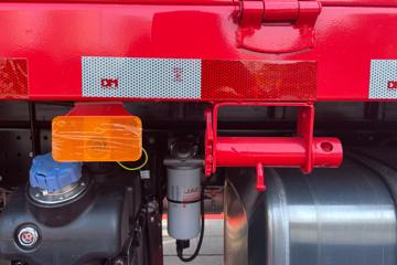 ���� �����A5X�п� 220���� 4X2 6.8��AMT�Զ�����դʽ�ػ���(����)(4.33�ٱ�)(HFC5181CCYP2K3A50KS)ͼƬ