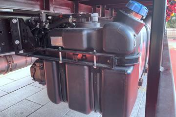 ���� �����A5X�п� 220���� 4X2 6.8��AMT�Զ�����դʽ�ػ���(����)(4.33�ٱ�)(HFC5181CCYP2K3A50KS)ͼƬ