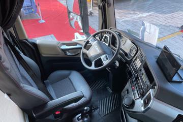 ���� �����K7�ؿ� 560���� 6X4 AMT�Զ���ǣ����(����)(2.64�ٱ�)(HFC4252P1K8E33KS)ͼƬ