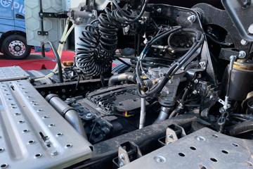 ���� �����K7�ؿ� 560���� 6X4 AMT�Զ���ǣ����(����)(2.64�ٱ�)(HFC4252P1K8E33KS)ͼƬ