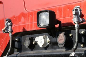 һ����� J6P�ؿ� ��ֵ�� 420���� 6X4ǣ����(����)(CA4250P66K25T1E6)ͼƬ