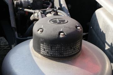 һ����� J6P�ؿ� ��ֵ�� 420���� 6X4ǣ����(����)(CA4250P66K25T1E6)ͼƬ