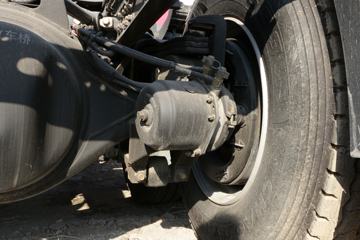 һ����� J6P�ؿ� ��ֵ�� 420���� 6X4ǣ����(����)(CA4250P66K25T1E6)ͼƬ