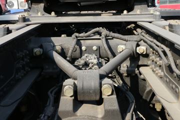 һ����� J6P�ؿ� ��ֵ�� 420���� 6X4ǣ����(����)(CA4250P66K25T1E6)ͼƬ