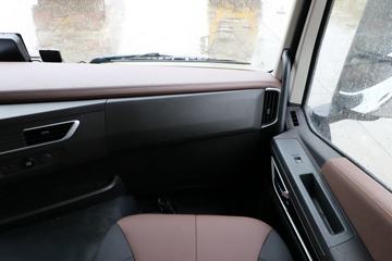 �������� ��ʨH6 25T 6X4 ȼ�ϵ��ǣ����(CQ4250FCEVSS404A)ͼƬ