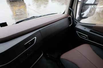 �������� ��ʨH6 25T 6X4 ȼ�ϵ��ǣ����(CQ4250FCEVSS404A)ͼƬ