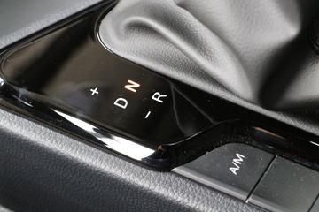 �������� ��ʨH6 25T 6X4 ȼ�ϵ��ǣ����(CQ4250FCEVSS404A)ͼƬ