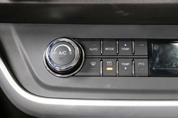 �������� ��ʨH6 25T 6X4 ȼ�ϵ��ǣ����(CQ4250FCEVSS404A)ͼƬ