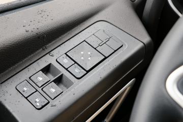 �������� ��ʨH6 25T 6X4 ȼ�ϵ��ǣ����(CQ4250FCEVSS404A)ͼƬ