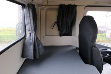 �������� �ܻ�H6 390���� 4X2 ǣ����(����)ͼƬ