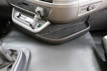 �������� �ܻ�H6 390���� 4X2 ǣ����(����)ͼƬ