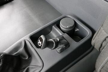 �������� �ܻ�H6 390���� 4X2 ǣ����(����)ͼƬ