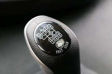 �������� �ܻ�H6 390���� 4X2 ǣ����(����)ͼƬ