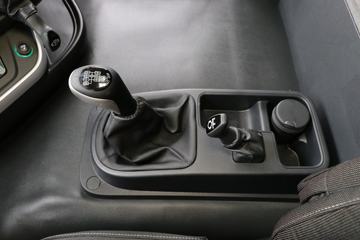 �������� �ܻ�H6 390���� 4X2 ǣ����(����)ͼƬ