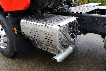 �������� �ܻ�H6 390���� 4X2 ǣ����(����)ͼƬ