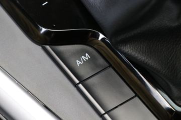 �������� ��ʨH6 6X4 ����ʽ���綯ǣ����282kWhͼƬ