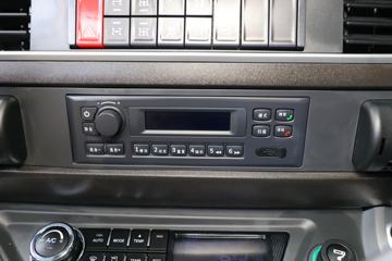 �������� ��ʨH6 6X4 ����ʽ���綯ǣ����282kWhͼƬ