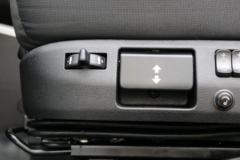 上汽红岩 杰狮H6 6X4 换电式纯电动牵引车282kWh