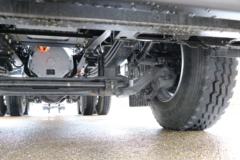 上汽红岩 杰狮H6 6X4 换电式纯电动牵引车282kWh