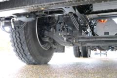 上汽红岩 杰狮H6 6X4 换电式纯电动牵引车282kWh