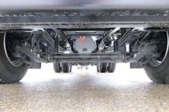 上汽红岩 杰狮H6 6X4 换电式纯电动牵引车282kWh