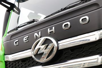 �������� �ܻ�H6 ���ذ� 370���� 8X4 6.4����ж��(����)ͼƬ