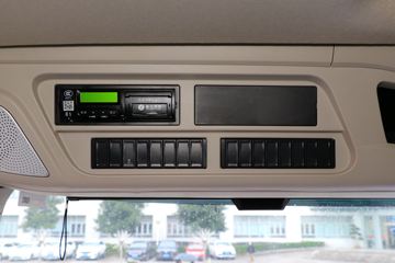 �������� �ܻ�H6 ���ذ� 370���� 8X4 6.4����ж��(����)ͼƬ