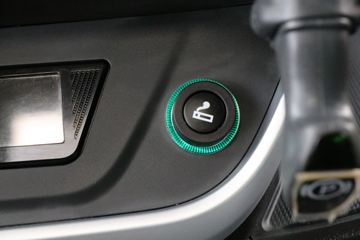 �������� �ܻ�H6 ���ذ� 370���� 8X4 6.4����ж��(����)ͼƬ