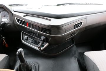 �������� �ܻ�H6 ���ذ� 370���� 8X4 6.4����ж��(����)ͼƬ