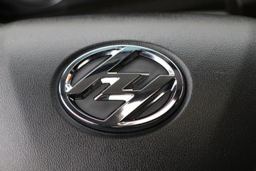 �������� �ܻ�H6 ���ذ� 370���� 8X4 6.4����ж��(����)ͼƬ