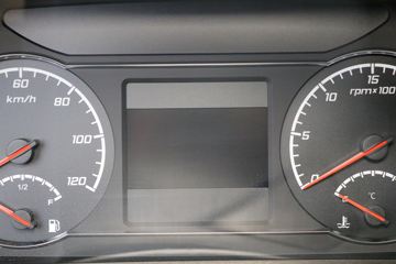 �������� �ܻ�H6 ���ذ� 370���� 8X4 6.4����ж��(����)ͼƬ