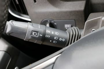 �������� �ܻ�H6 ���ذ� 370���� 8X4 6.4����ж��(����)ͼƬ
