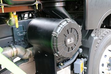 �������� �ܻ�H6 ���ذ� 370���� 8X4 6.4����ж��(����)ͼƬ