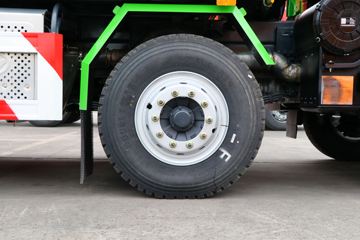 �������� �ܻ�H6 ���ذ� 370���� 8X4 6.4����ж��(����)ͼƬ
