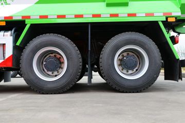 �������� �ܻ�H6 ���ذ� 370���� 8X4 6.4����ж��(����)ͼƬ
