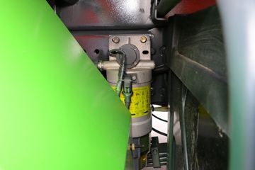�������� �ܻ�H6 ���ذ� 370���� 8X4 6.4����ж��(����)ͼƬ