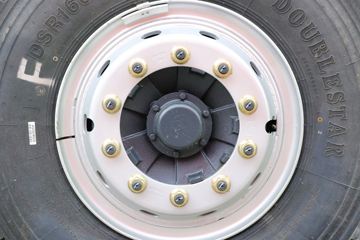 �������� �ܻ�H6 ���ذ� 370���� 8X4 6.4����ж��(����)ͼƬ