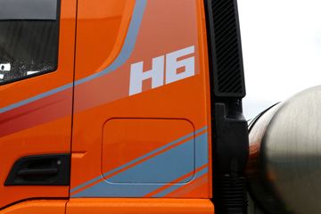 �������� �ܻ�H6 ���ذ� 440���� 6X4 LNGǣ����(����)ͼƬ