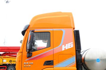�������� �ܻ�H6 ���ذ� 440���� 6X4 LNGǣ����(����)ͼƬ