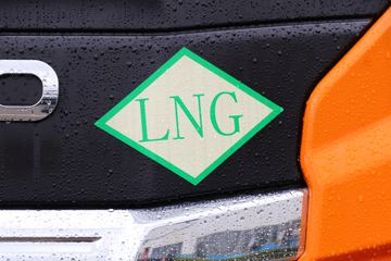 �������� �ܻ�H6 ���ذ� 440���� 6X4 LNGǣ����(����)ͼƬ