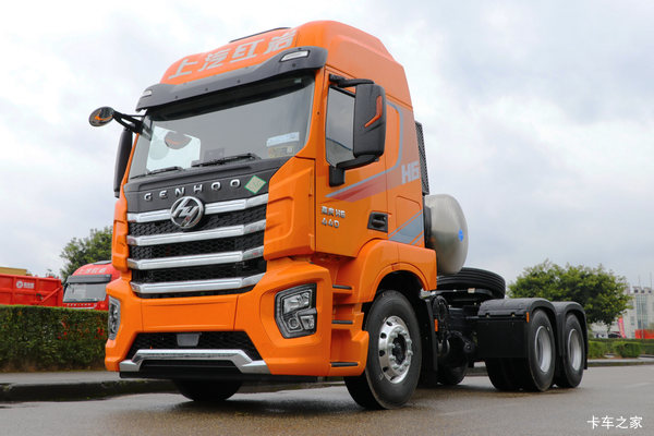 上汽红岩 杰虎H6 标载版 440马力 6X4 LNG牵引车(国六)(CQ4257ED12384T)