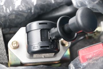 һ������ ��ž���3ϵ 130���� 3.73����ж��(�ٱ�4.33)(����)ͼƬ