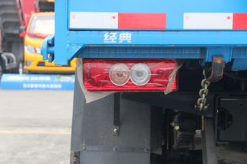 һ������ ��ž���3ϵ 130���� 3.73����ж��(�ٱ�4.33)(����)ͼƬ