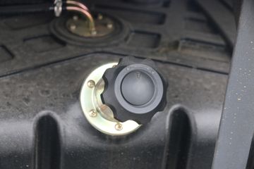 һ������ ��ž���3ϵ 130���� 3.73����ж��(�ٱ�4.33)(����)ͼƬ