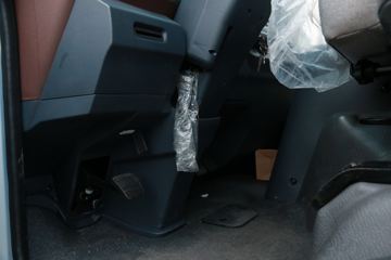 �������ó� ������9 116���� 4X2 4.15�׵�����ʽ�ῨͼƬ